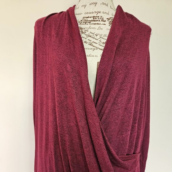 Burgundy Cross Over Top - Picture 2 of 9